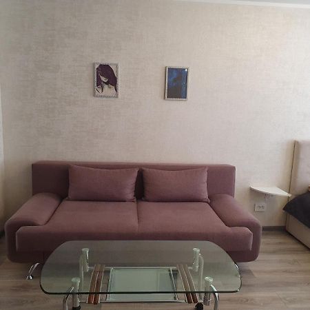Квартира " A Quiet Place" Apartment Kamianets-Podilskyi Luaran gambar