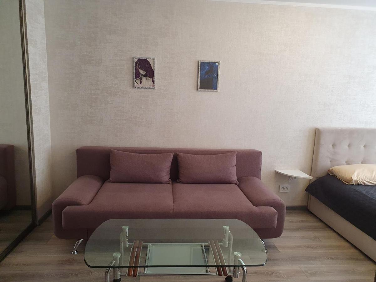 Квартира " A Quiet Place" Apartment Kamianets-Podilskyi Luaran gambar